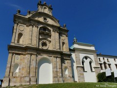 Sanktuarium Relikwii Drzewa Krzy�a �wi�tego na �wi�tym Krzy�u