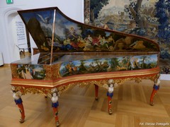 Muzeum Sztuk U�ytkowych w Poznaniu