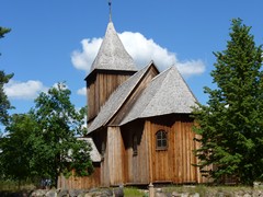 Ko�ci� ze wsi Swornegacie
