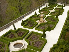 Tarasy na zamku Ksi��